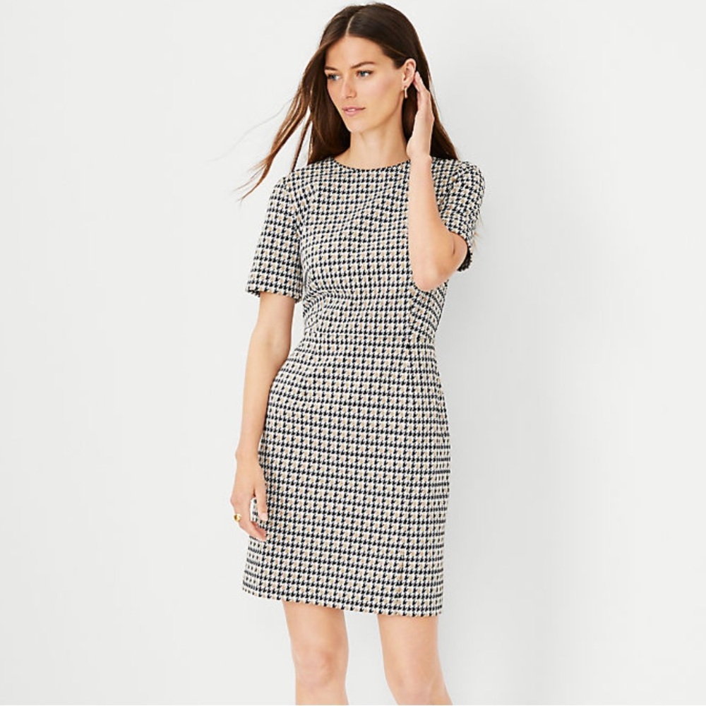 Ann Taylor Petite Houndstooth Short Sleeve Dress